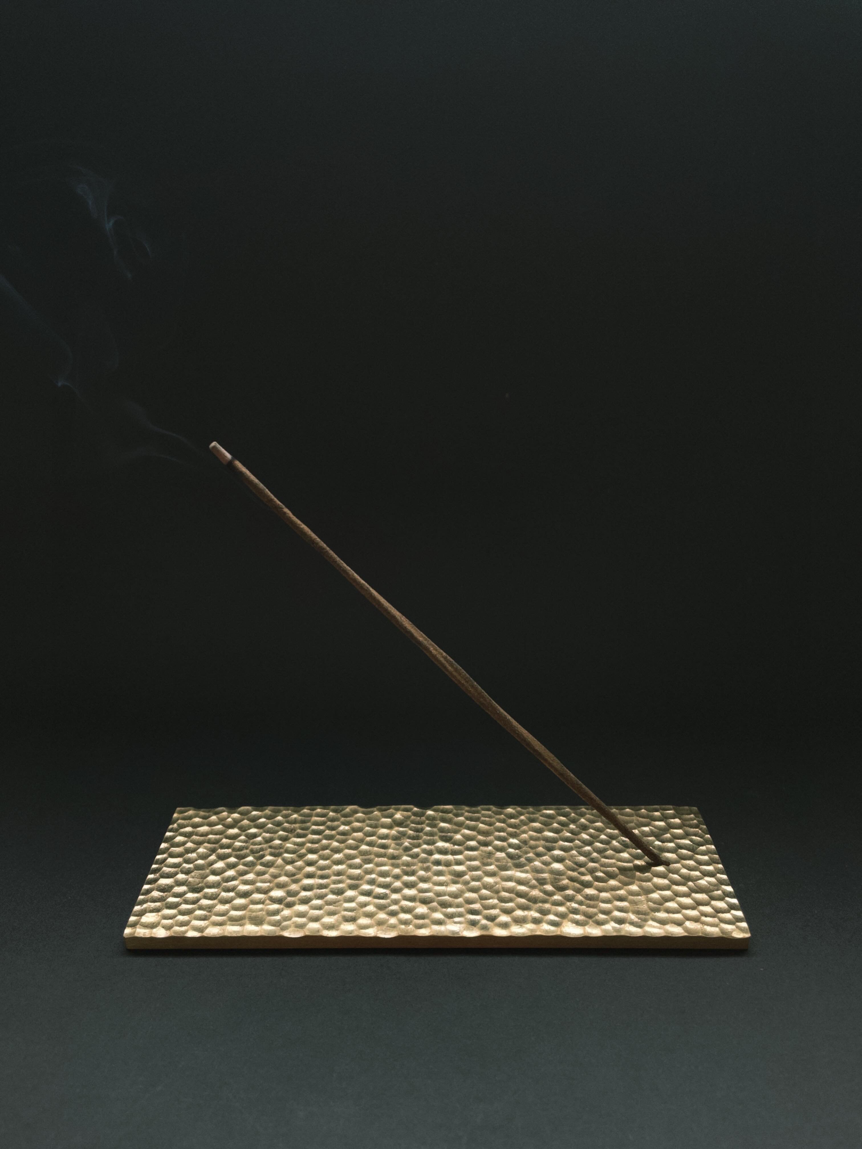 Naguri Incense Holder